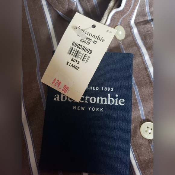 NEW Abercrombie Kids Abercrombie & Fitch Boys XL Button Down striped Shirt - Picture 3 of 6